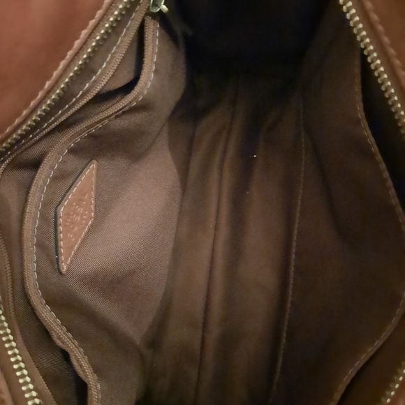 Like new FOSSIL long strap leather purse - Picture 3 of 6